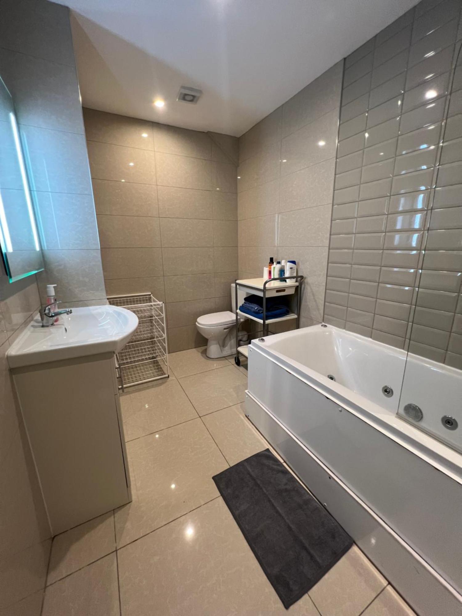Lovely Dublin Home - Just 15 Mins To City Centre 외부 사진