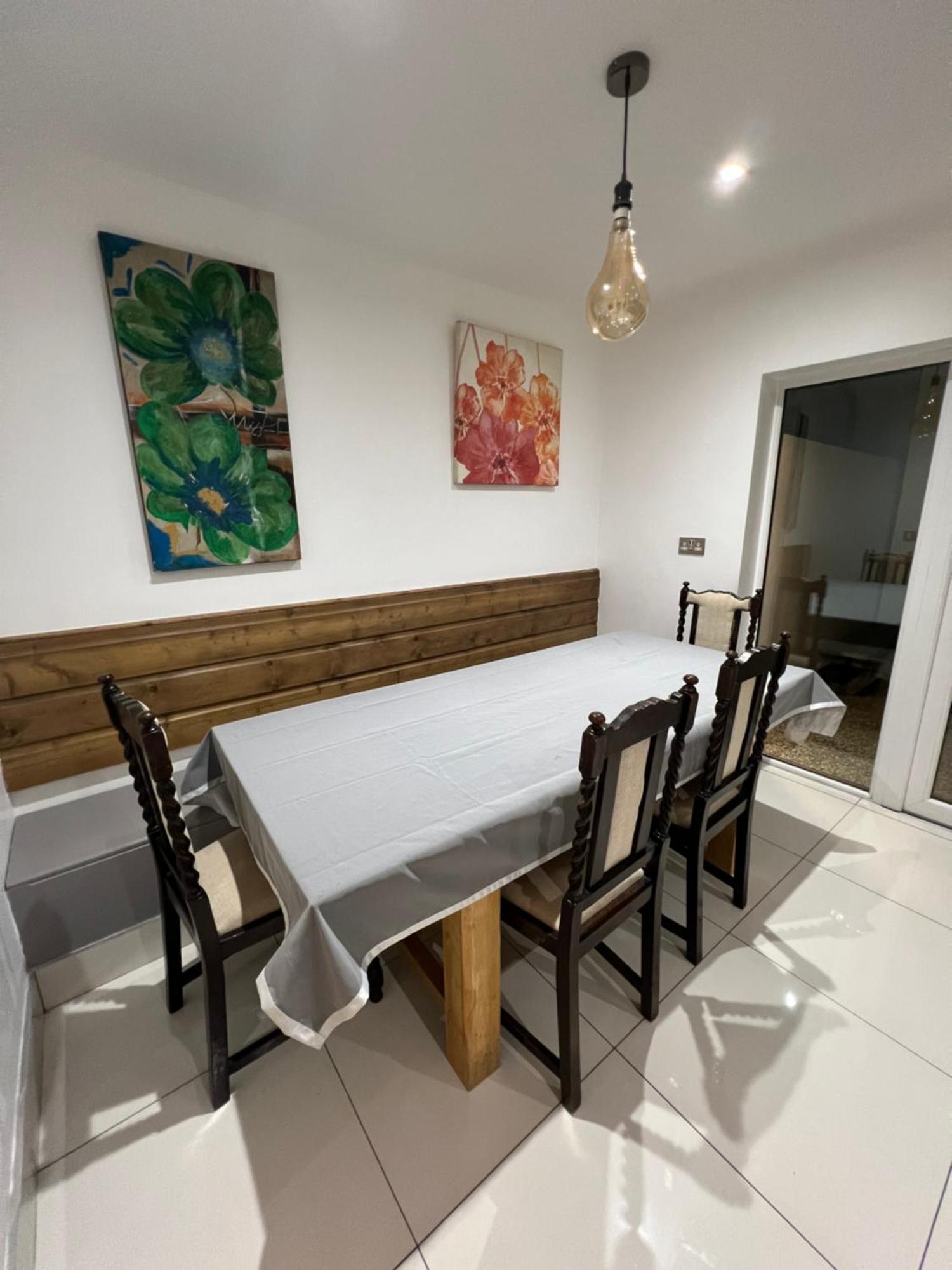 Lovely Dublin Home - Just 15 Mins To City Centre 외부 사진